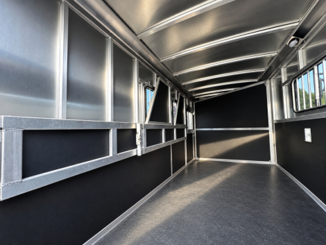 Tack ID: 570820 Shadow 3 Horse Slant Load Trailer - PhotoID: 156030 - Expires 24-Dec-2026 Days Left: 87