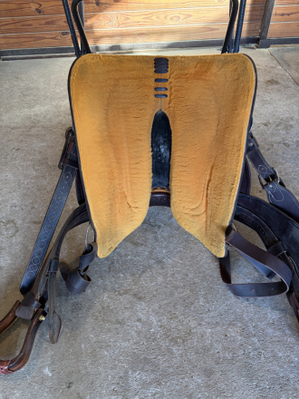 Tack ID: 570829 Martin all around saddle - PhotoID: 156055 - Expires 26-Dec-2026 Days Left: 79