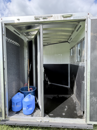 Tack ID: 570840 2025 Merhow Horse Trailer For Sale - PhotoID: 156079 - Expires 05-Jan-2027 Days Left: 82